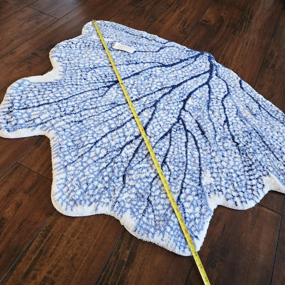 ABYSS & HABIDECOR Blue White Coral Bath Rug 33